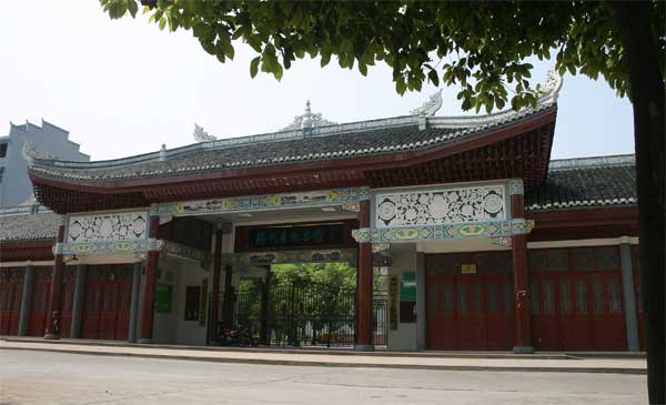 ����Զ����ݼ��ʾ�